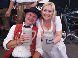 Unsere Landtagsabgeordnete Doris Rauscher besuchte uns am Volksfest